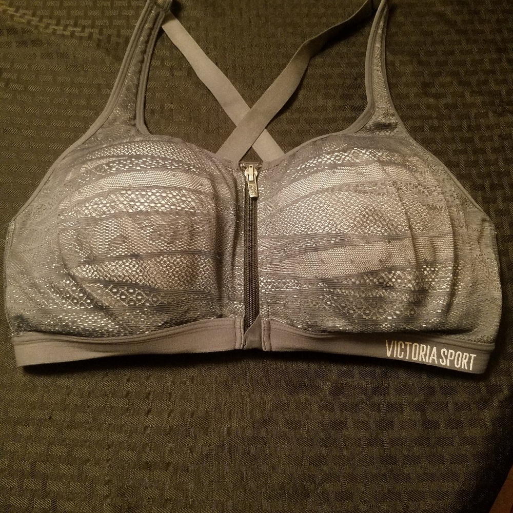Victoria's secret sports bra